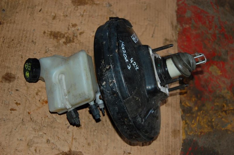 Вакуумный усилитель тормозов MAZDA 3 BK 03-08 Б/У
