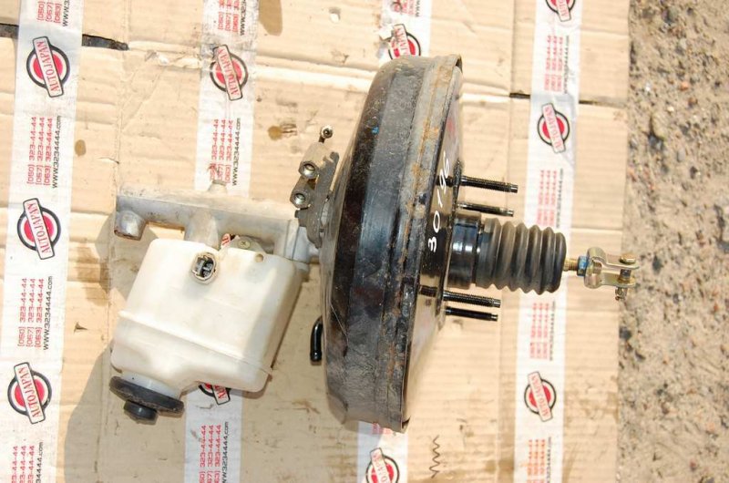 Вакуумный усилитель тормозов TOYOTA SOLARA 03-09 Б/У