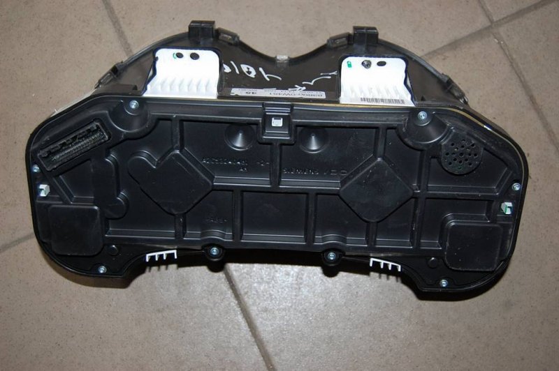 Панель приборов TOYOTA AURIS 06-12