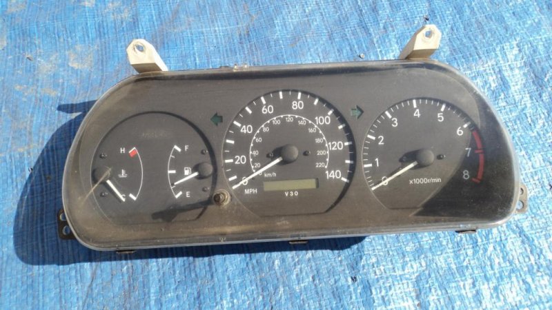 Панель приборов TOYOTA CAMRY 20 96-02 Б/У