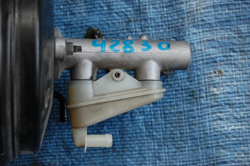 Главный тормозной цилиндр NISSAN MURANO Z50 02-07 46010-CA000 Б/У