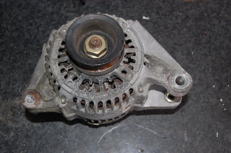 Генератор TOYOTA CELICA 99-06