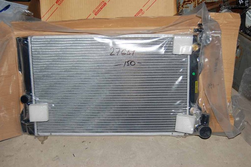 Запчасть радиатор основной TOYOTA COROLLA 120 00-07 новая Радиатор основной TOYOTA COROLLA 120 00-07 новая