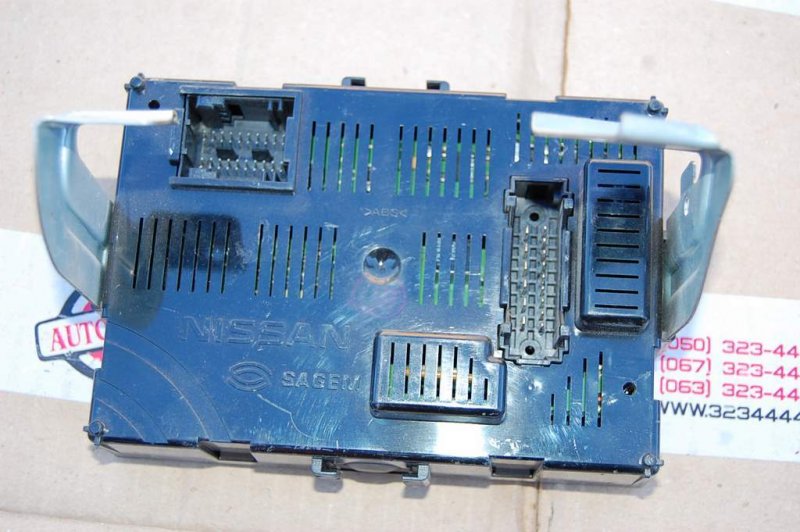 Блок комфорта NISSAN MICRA 03-11