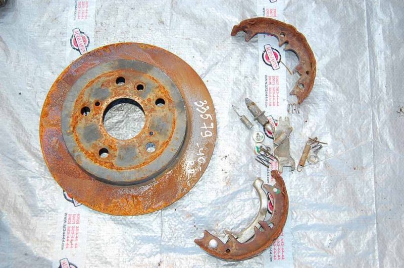 Тормозной диск задний TOYOTA CAMRY 40 06-11 Тормозной диск задний TOYOTA CAMRY 40 06-11