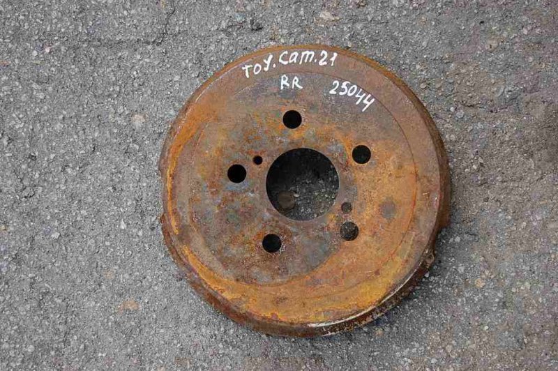 Тормозной барабан TOYOTA CAMRY 21 86-91 Б/У