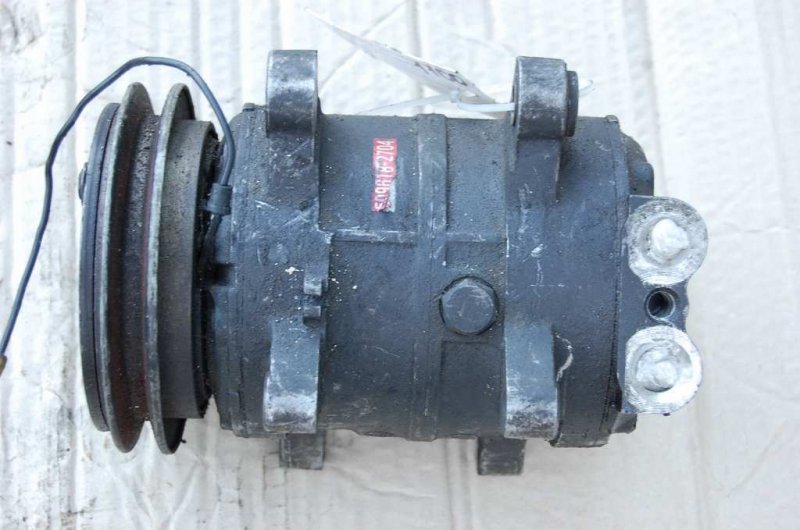 Компрессор кондиционера MAZDA E2200 E-SERIES 86-04 67D00A6P Б/У