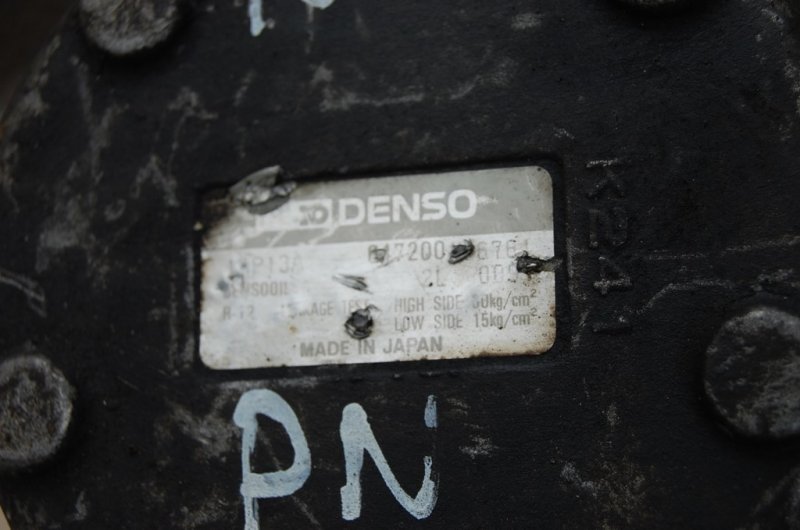 Компрессор кондиционера 323 BG 89-94 Компрессор кондиционера 323 BG 89-94