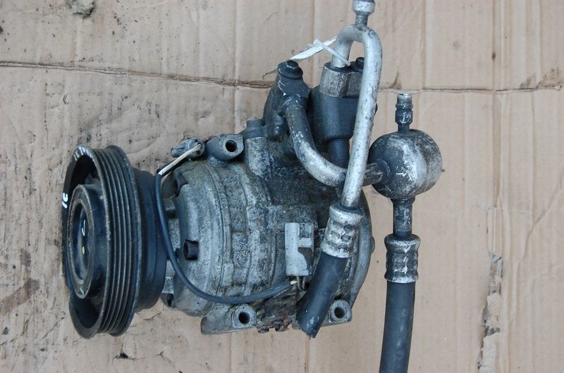 Компрессор кондиционера COROLLA E100 91-95 Компрессор кондиционера COROLLA E100 91-95