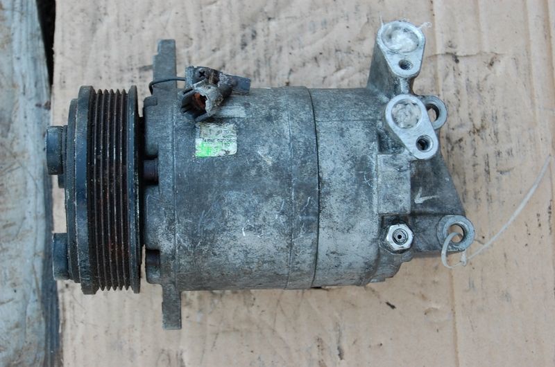 Компрессор кондиционера NISSAN MURANO Z50 02-07 92600-CA01A Б/У