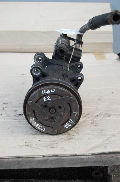 Компрессор кондиционера MAZDA E2200 E-SERIES 86-04 67D00A6P Б/У