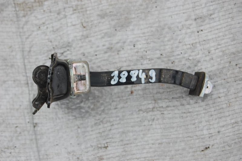 Ограничитель двери задний правый NISSAN LEAF 10-17 Б/У