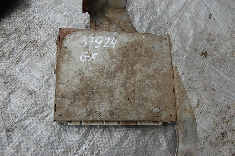 Блок электронный GX470 02-09