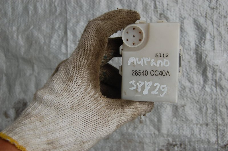 Блок электронный NISSAN MURANO Z50 02-07 28540-CC40A Б/У