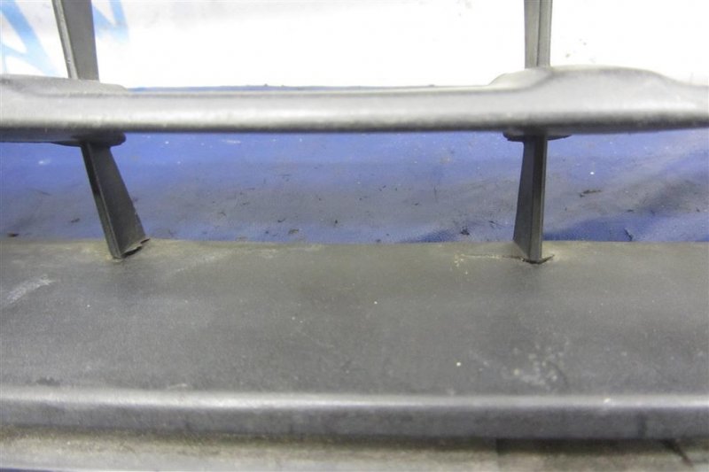 Решетка переднего бампера SUZUKI SX4 06-13