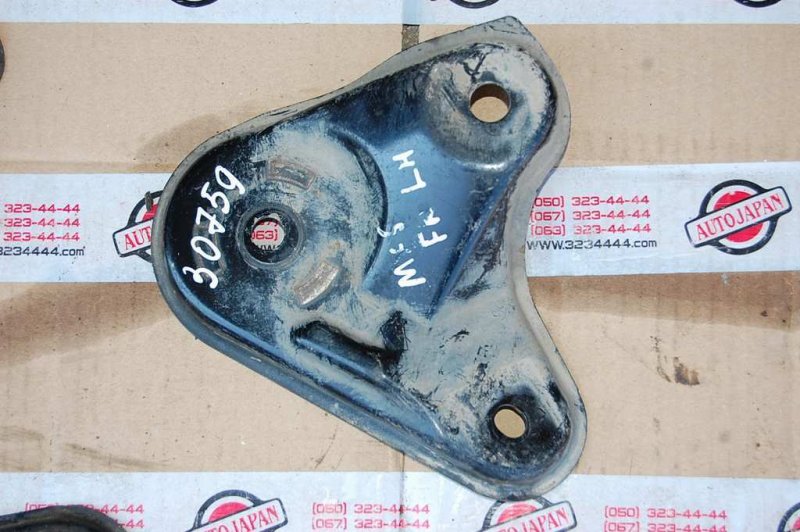 Запчасть крепление балки подвески MAZDA CX-9 06-16 Б/У Крепление балки подвески MAZDA CX-9 06-16 Б/У