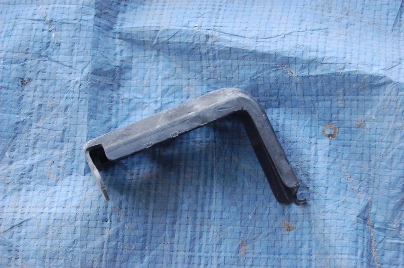 Полка аккумулятора MDX (YD2) 06-13 YD2