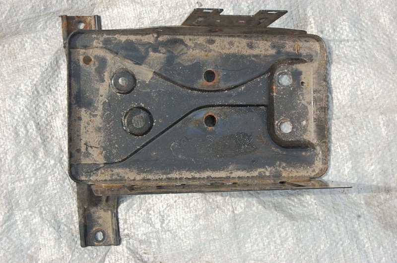 Полка аккумулятора LEAF 10-17