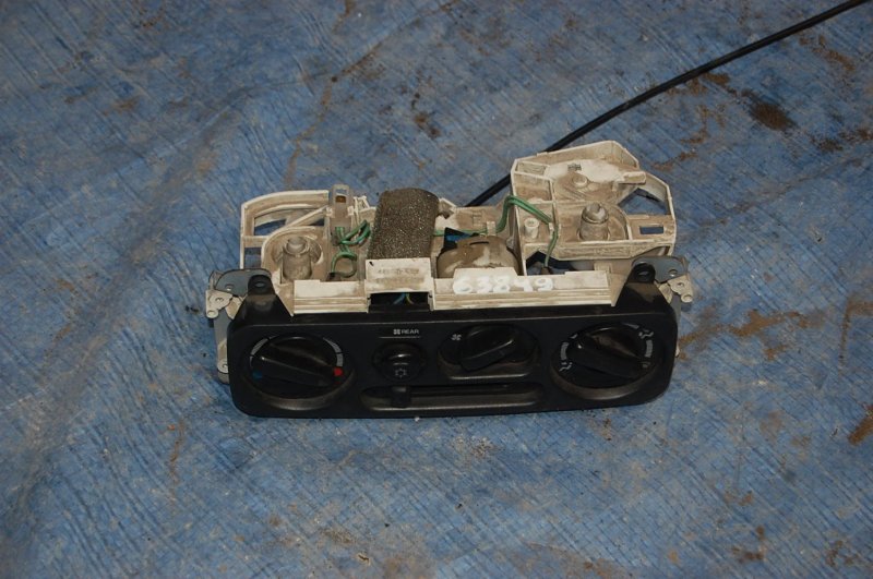 Блок управления печкой MITSUBISHI PAJERO SPORT 96-09 MR398626 Б/У