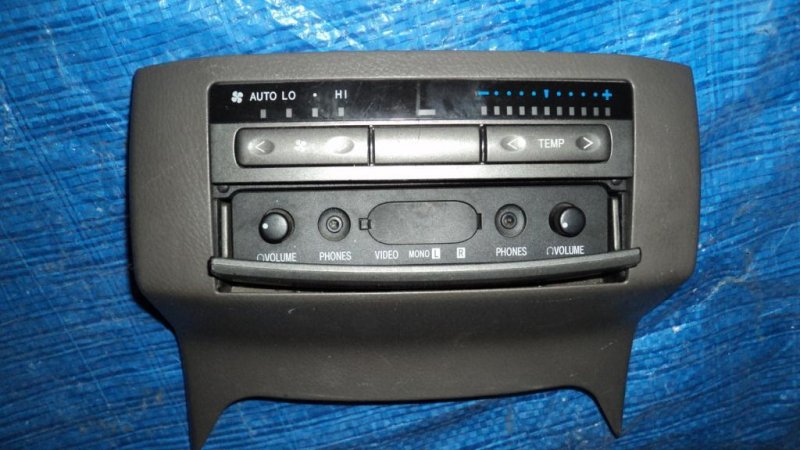 Блок управления печкой задний LEXUS GX470 02-09 Б/У