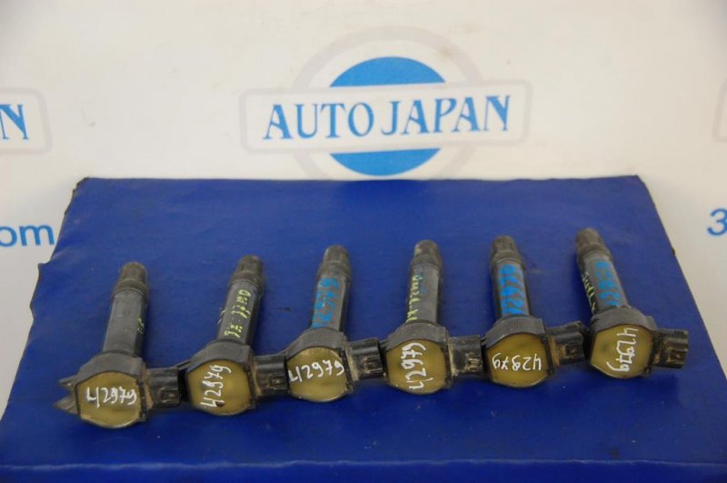 Катушка зажигания MITSUBISHI OUTLANDER XL 05-13 1832A016 Б/У