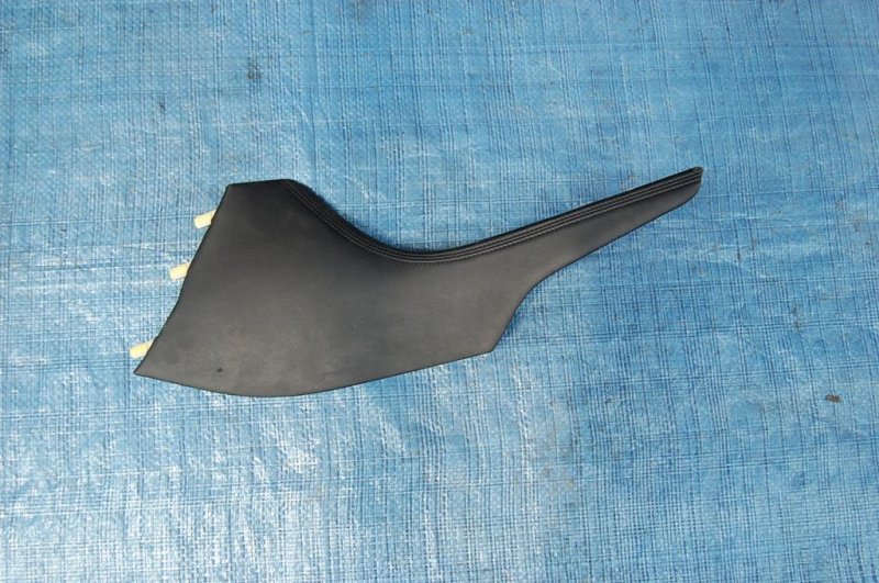 Накладка в салоне GS350 GS300 05-11