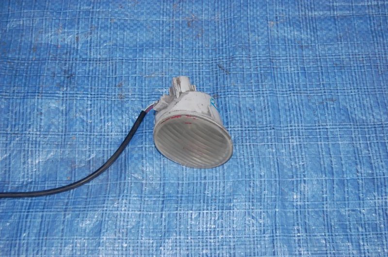 Фонарь заднего хода задний левый TOYOTA MATRIX 02-08 88969950 Б/У