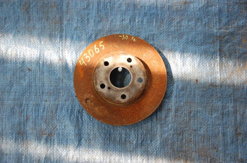 Тормозной диск передний TOYOTA CAMRY 30 02-06 Б/У