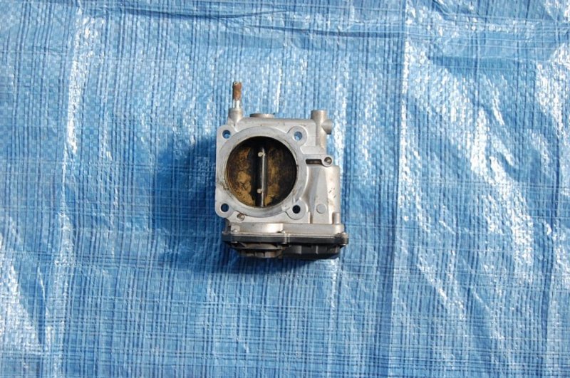 Дроссельная заслонка TRIBECA B9 05-07