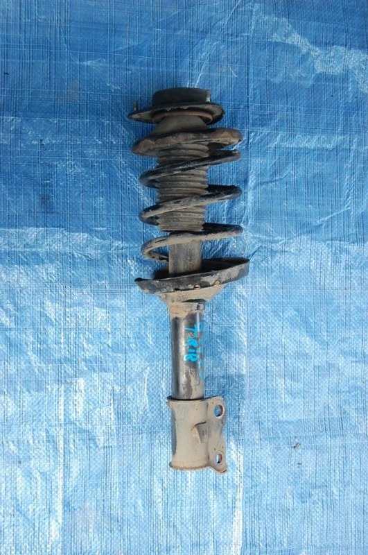 Запчасть амортизатор передний правый SUBARU TRIBECA B9 05-07 20310XA00A Б/У Амортизатор передний правый SUBARU TRIBECA B9 05-07 20310XA00A Б/У