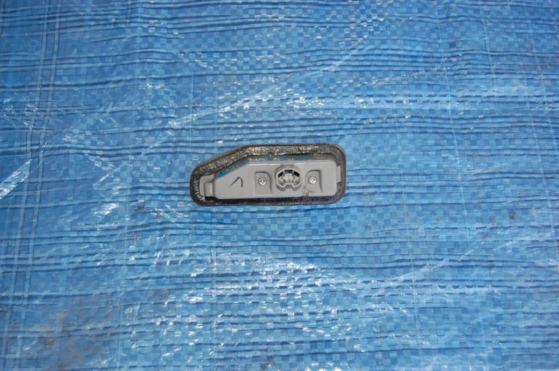 Подсветка номера правая ES350 06-12