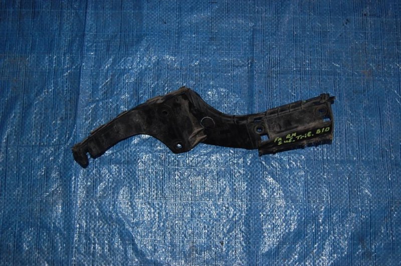 Кронштейн заднего бампера правый SUBARU TRIBECA B10 07-13 Б/У