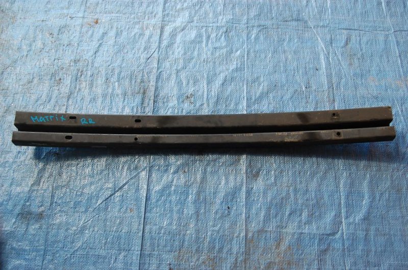 Усилитель заднего бампера MATRIX 02-08