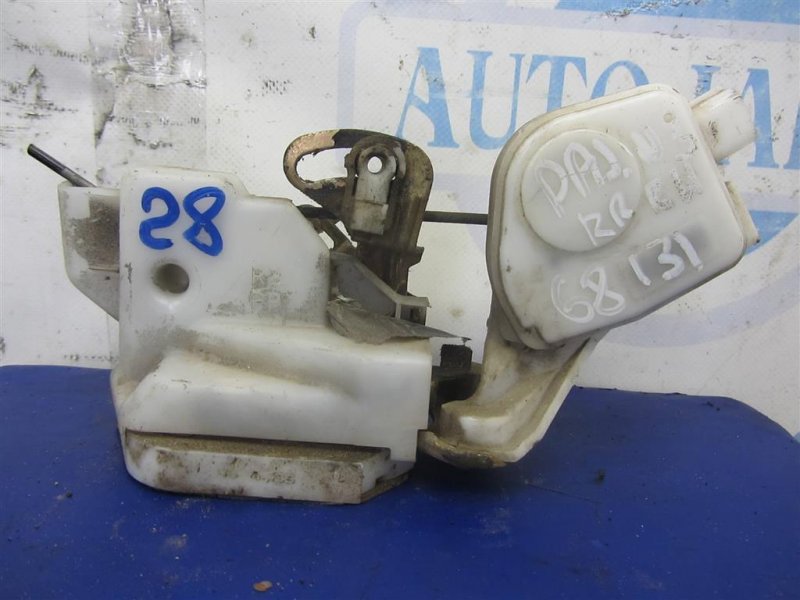 Запчасть замок двери задний правый MITSUBISHI PAJERO 99-06 MR512244 Б/У Замок двери задний правый MITSUBISHI PAJERO 99-06 MR512244 Б/У