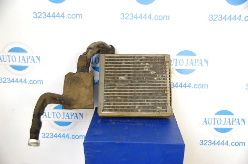 Запчасть испаритель кондиционера передний MITSUBISHI PAJERO 99-06 MR398361 Б/У Испаритель кондиционера передний MITSUBISHI PAJERO 99-06 MR398361 Б/У
