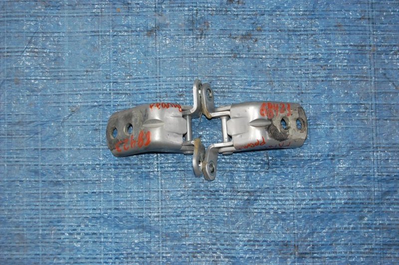 Петля двери INFINITI EX35(37) 07-12 Б/У