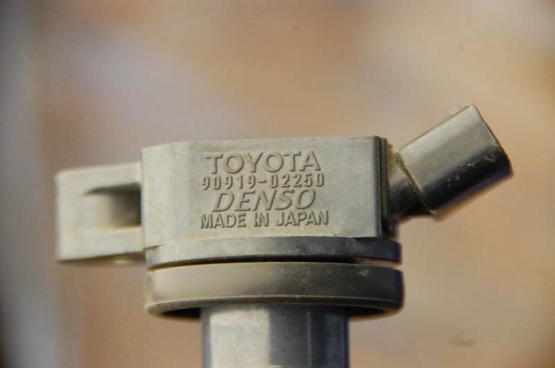 Катушка зажигания GS350 GS300 05-11 Катушка зажигания GS350 GS300 05-11