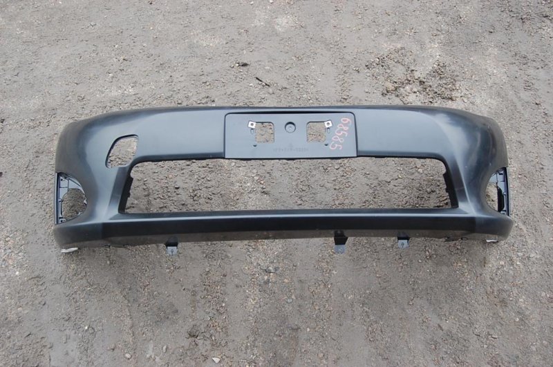 Бампер передний TOYOTA COROLLA E16 13- 52119-12979 новая