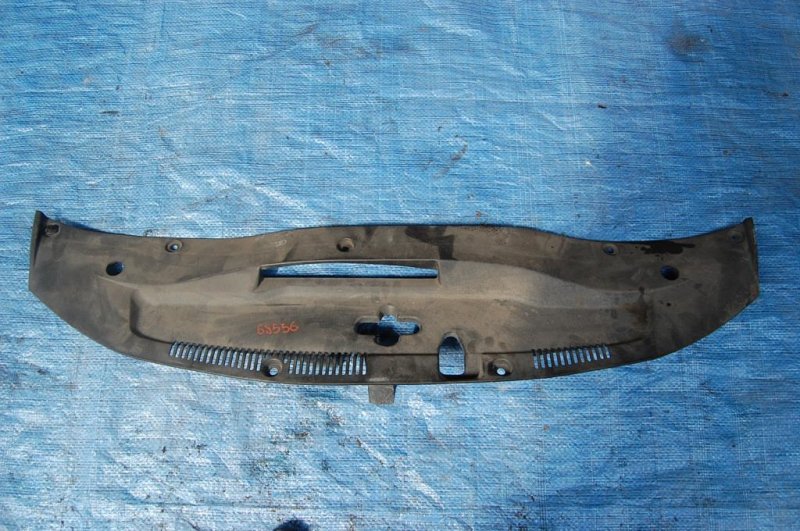 Накладка замка капота LEXUS GS350 GS300 05-11 53295-30121 Б/У