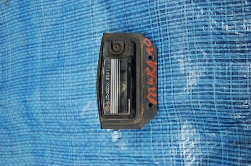 Подсветка номера NISSAN MURANO Z50 02-07 26510-AR000 Б/У