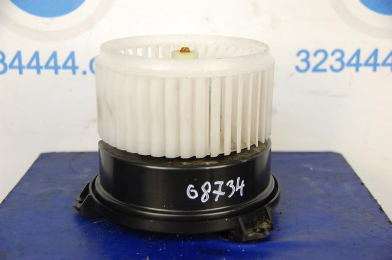 Моторчик печки TOYOTA HIGHLANDER 07-13 272700-0560 Б/У