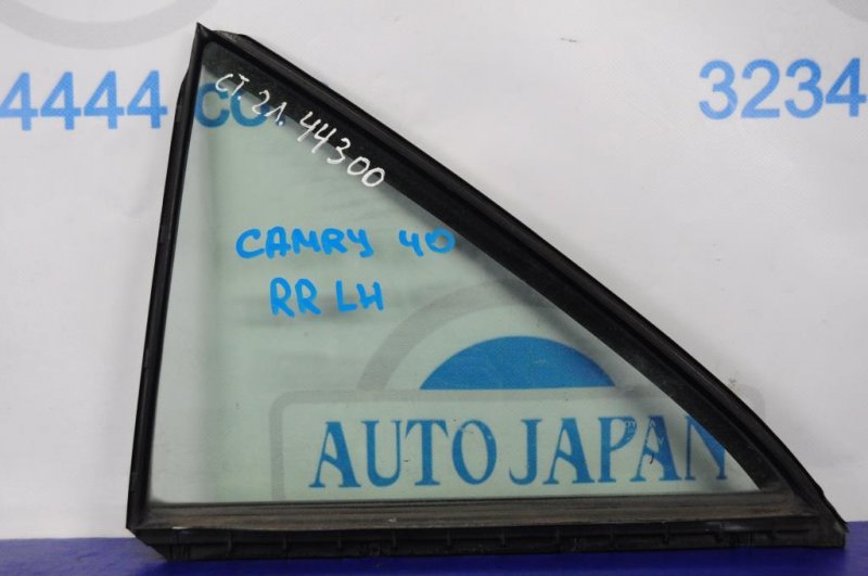 Стекло двери глухое заднее левое CAMRY 40 06-11