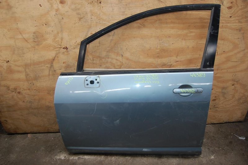 Стекло двери переднее левое NISSAN TIIDA/VERSA C11 04-11 80301-ED000 Б/У