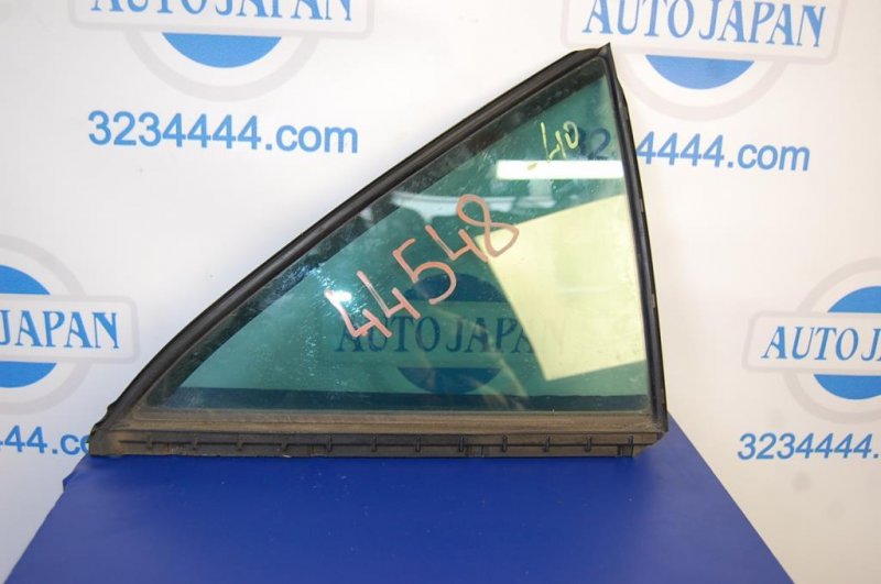 Запчасть стекло двери глухое заднее правое TOYOTA CAMRY 40 06-11 68123-33060 Б/У Стекло двери глухое заднее правое TOYOTA CAMRY 40 06-11 68123-33060 Б/У