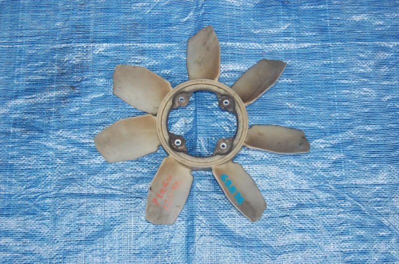 Крыльчатка вентилятора основного радиатора TOYOTA LAND CRUISER PRADO 120 02-09 Б/У