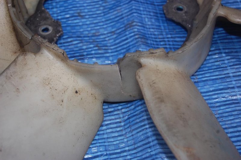 Крыльчатка вентилятора основного радиатора TOYOTA LAND CRUISER PRADO 120 02-09