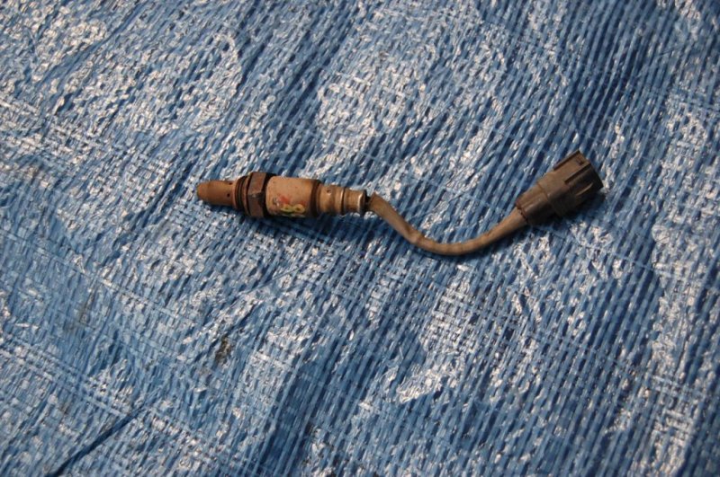 Запчасть лямбда зонд TOYOTA LAND CRUISER PRADO 120 02-09 Б/У Лямбда зонд TOYOTA LAND CRUISER PRADO 120 02-09 Б/У