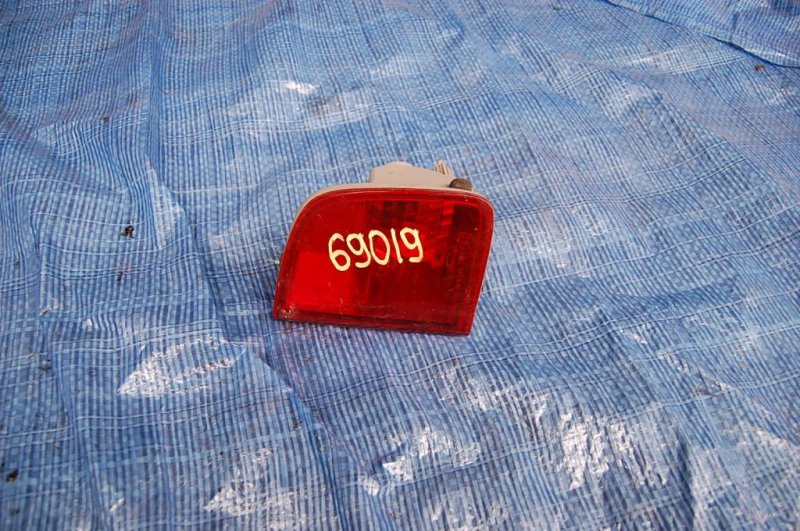 Катафот L левый TOYOTA LAND CRUISER 200 08-21 81490-60020 Б/У