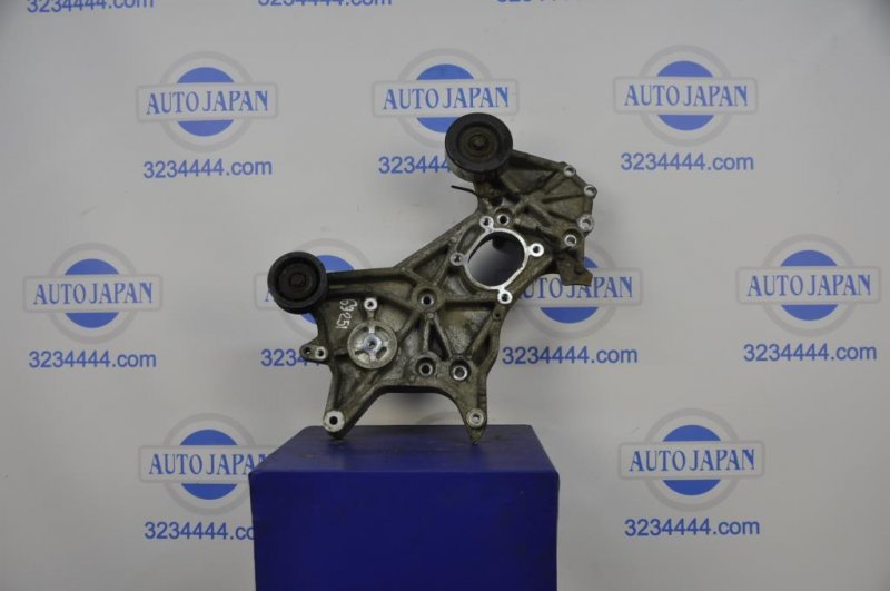 Кронштейн генератора MITSUBISHI PAJERO 99-06 MD370478 Б/У