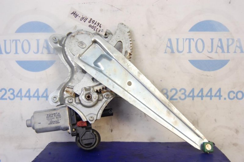 Запчасть стеклоподъемник задний правый LEXUS ES300 ES330 01-06 69803-33040 Б/У Стеклоподъемник задний правый LEXUS ES300 ES330 01-06 69803-33040 Б/У